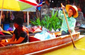 Floating Mkt.15